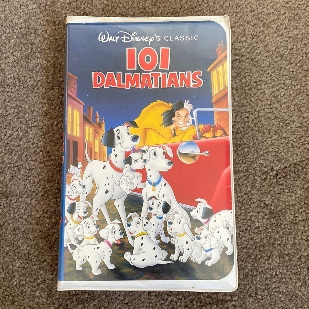Disney - 101 Dalmatians VHS, Black Diamond Classic, Kids Movie​​​​​​​​​​​​